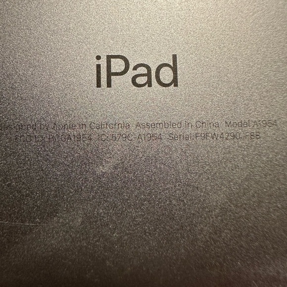 I paid 10 instead of two years barely used it great shape no scratches - Picture 4 of 7